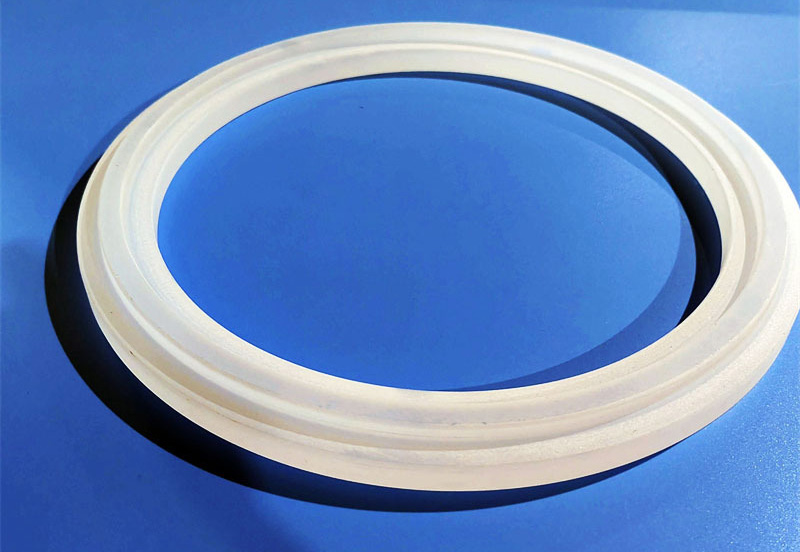 ��α���͹���ʯӢ������