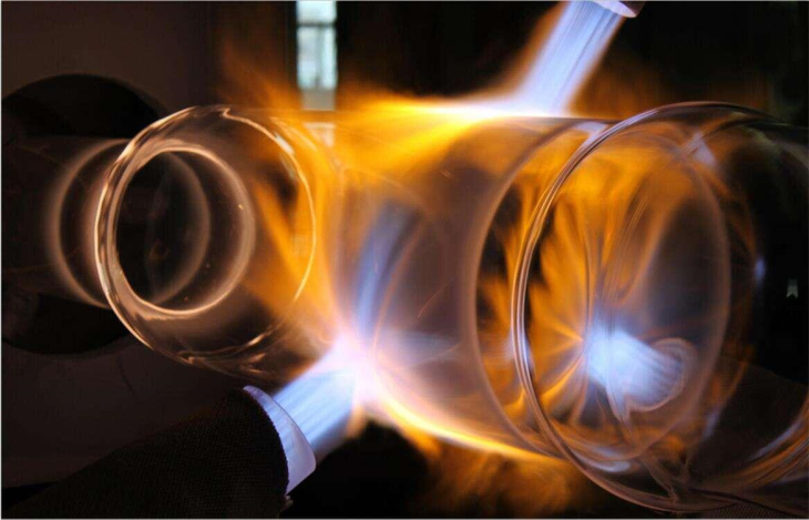 ʯӢ������